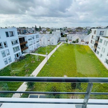 Bright Apartment In A New Building With Garage Tours Exterior photo